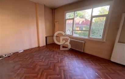 Göztepe Ihlamur Sokak 3+1 Balkonlu