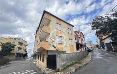 ATAŞEHİRDE AİLE APARTMANINDA, ULAŞIMI KOLAY 2+1 KİRALIK DAİRE