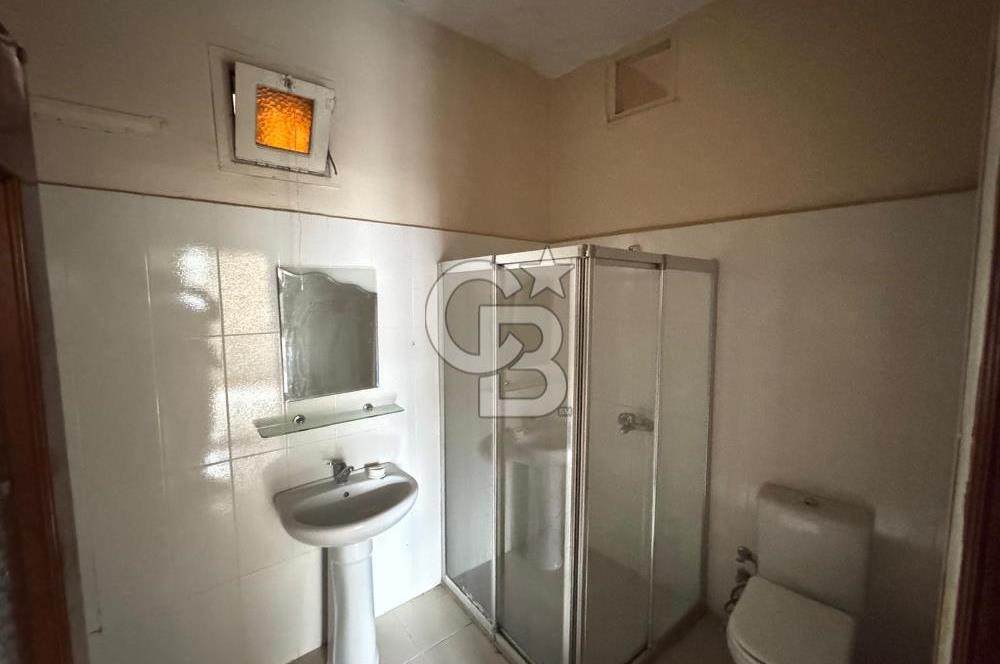 ATAŞEHİRDE AİLE APARTMANINDA, ULAŞIMI KOLAY 2+1 KİRALIK DAİRE