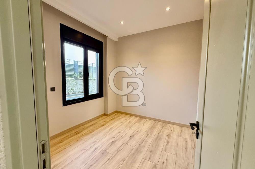 [CB SE7EN]SİTE İÇİNDE MÜSTAKİL HAVUZLU BAHÇELİ 6+2 TRİPLEX VİLLA