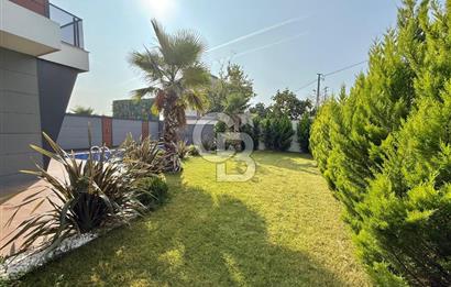 [CB SE7EN]SİTE İÇİNDE MÜSTAKİL HAVUZLU BAHÇELİ 6+2 TRİPLEX VİLLA