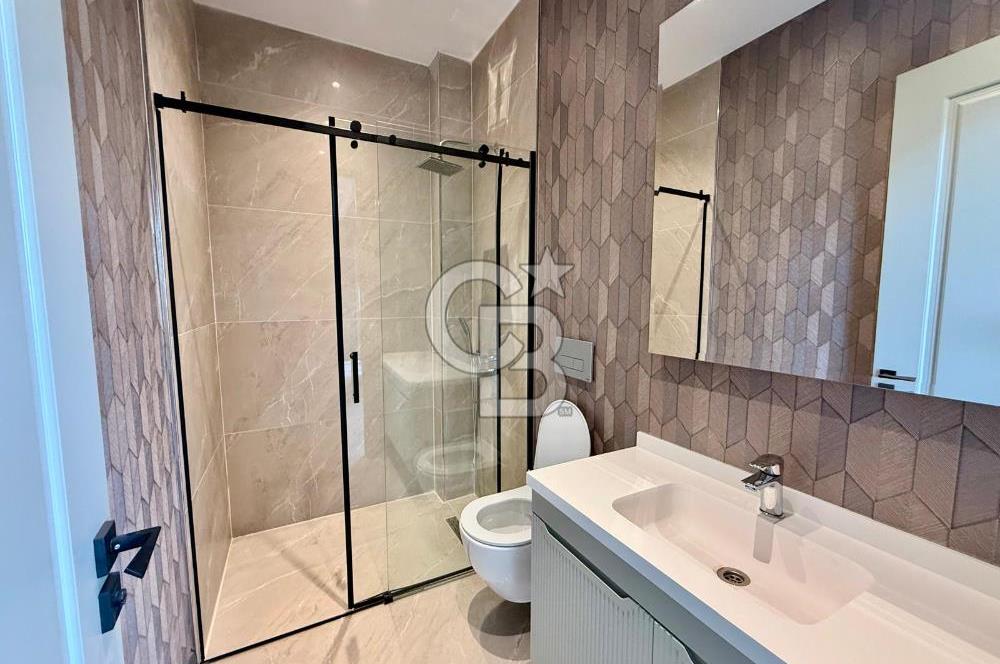 [CB SE7EN]SİTE İÇİNDE MÜSTAKİL HAVUZLU BAHÇELİ 6+2 TRİPLEX VİLLA