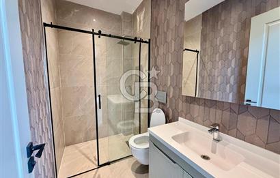 [CB SE7EN]SİTE İÇİNDE MÜSTAKİL HAVUZLU BAHÇELİ 6+2 TRİPLEX VİLLA