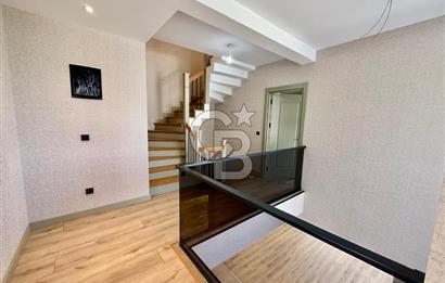 [CB SE7EN]SİTE İÇİNDE MÜSTAKİL HAVUZLU BAHÇELİ 6+2 TRİPLEX VİLLA