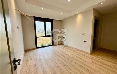 [CB SE7EN]SİTE İÇİNDE MÜSTAKİL HAVUZLU BAHÇELİ 6+2 TRİPLEX VİLLA