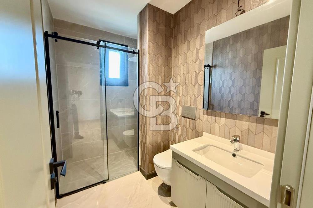 [CB SE7EN]SİTE İÇİNDE MÜSTAKİL HAVUZLU BAHÇELİ 6+2 TRİPLEX VİLLA