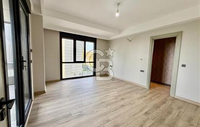 [CB SE7EN]SİTE İÇİNDE MÜSTAKİL HAVUZLU BAHÇELİ 6+2 TRİPLEX VİLLA