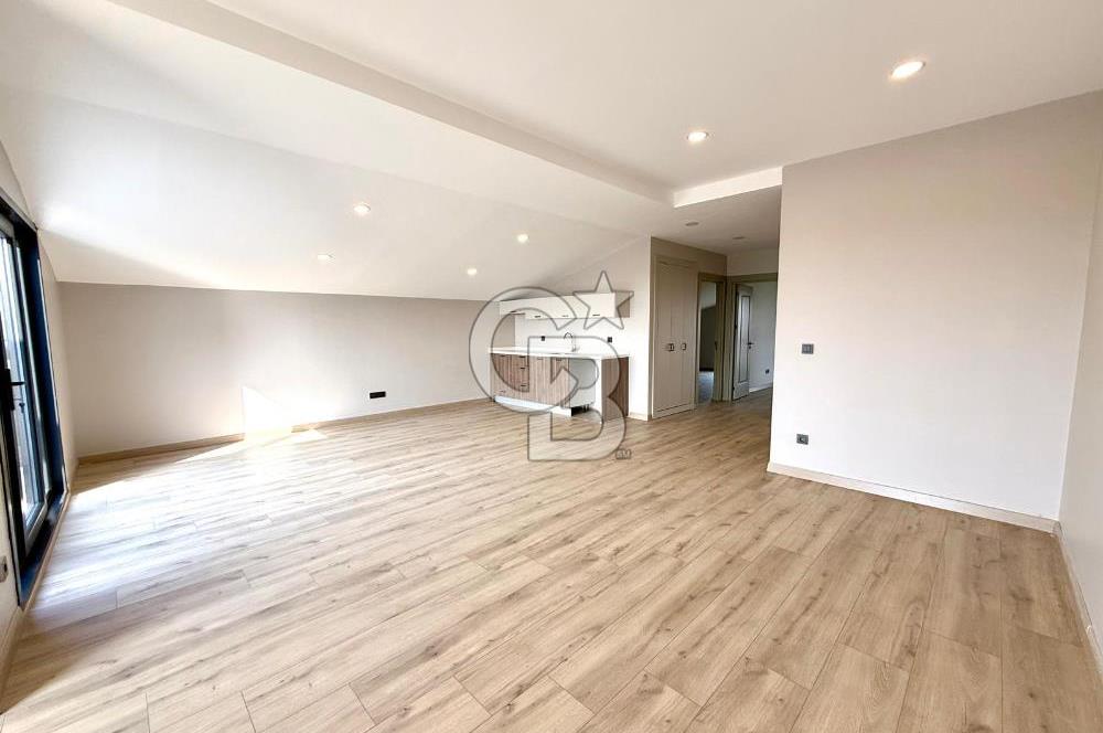 [CB SE7EN]SİTE İÇİNDE MÜSTAKİL HAVUZLU BAHÇELİ 6+2 TRİPLEX VİLLA