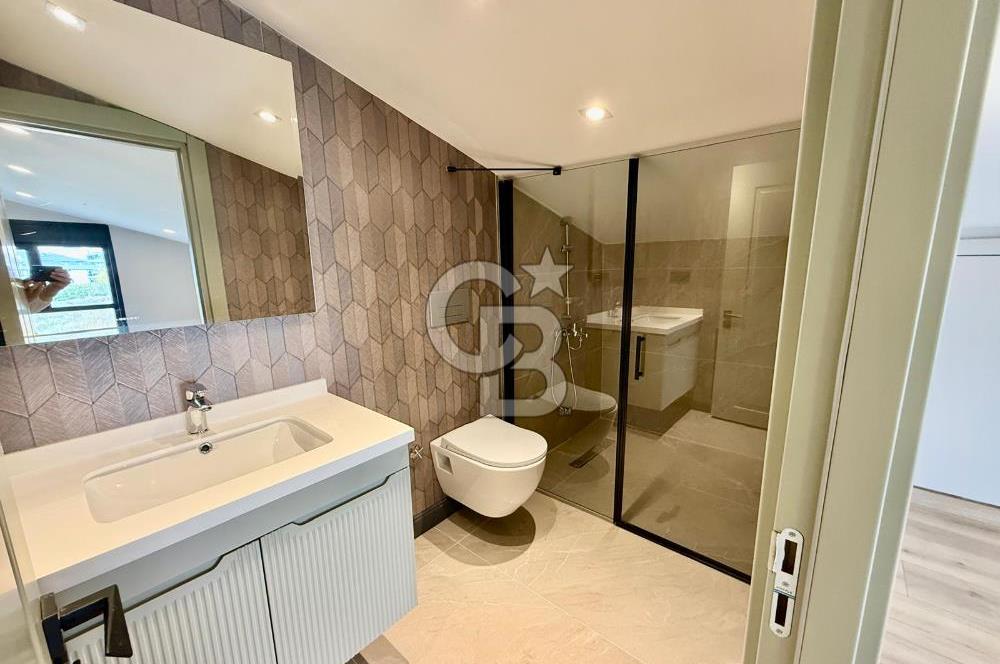 [CB SE7EN]SİTE İÇİNDE MÜSTAKİL HAVUZLU BAHÇELİ 6+2 TRİPLEX VİLLA