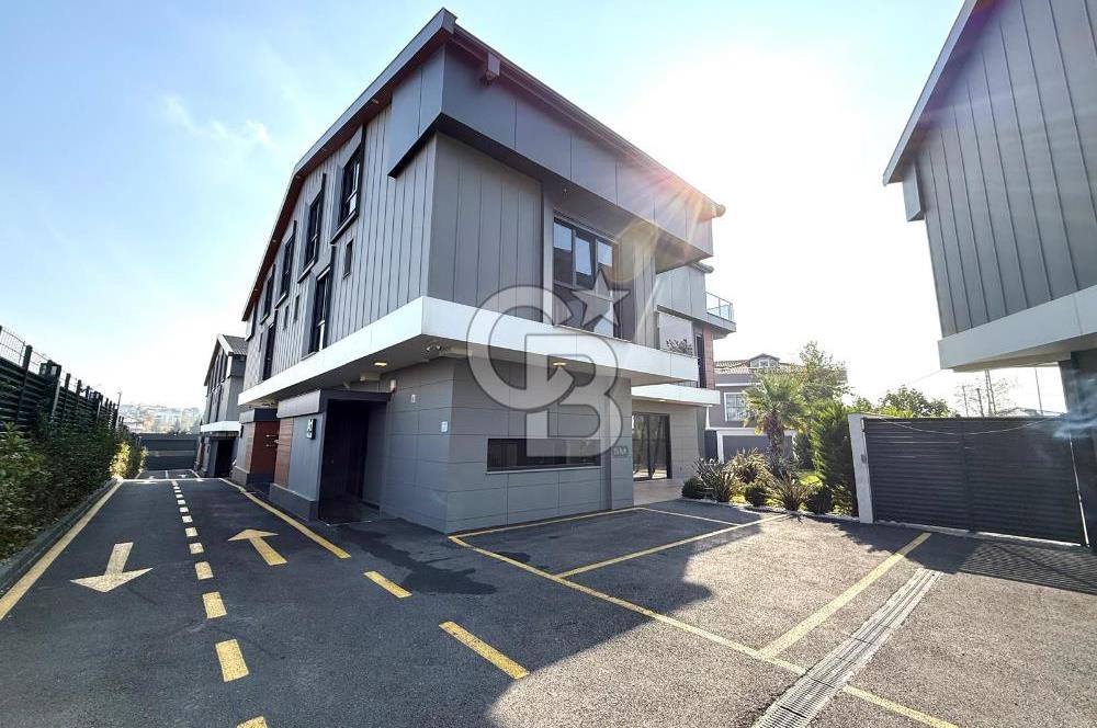 [CB SE7EN]SİTE İÇİNDE MÜSTAKİL HAVUZLU BAHÇELİ 6+2 TRİPLEX VİLLA