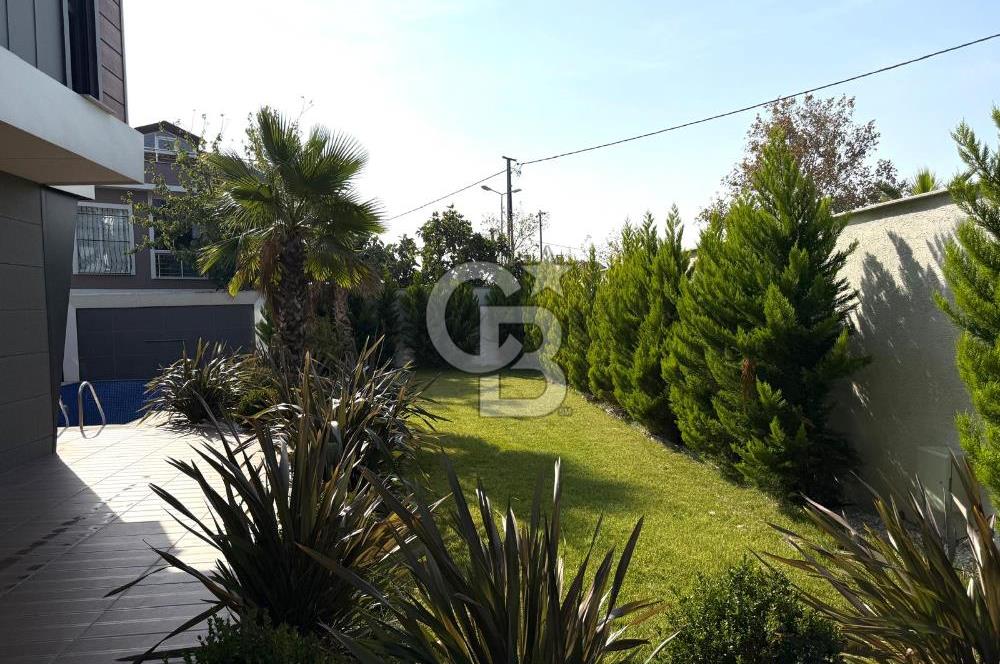 [CB SE7EN]SİTE İÇİNDE MÜSTAKİL HAVUZLU BAHÇELİ 6+2 TRİPLEX VİLLA