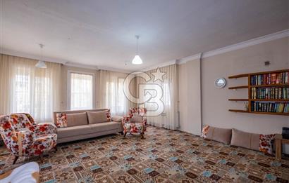 Bornova Point Alışveriş Merkezi Yakını Müstakil Bina