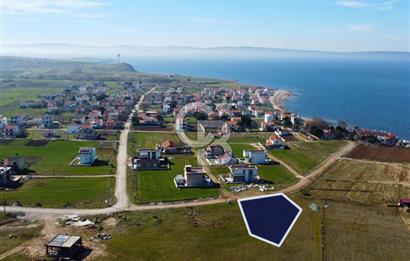 Çanakkale'de Önü Kapanmaz Deniz Manzaralı 511m² Villa Arsası