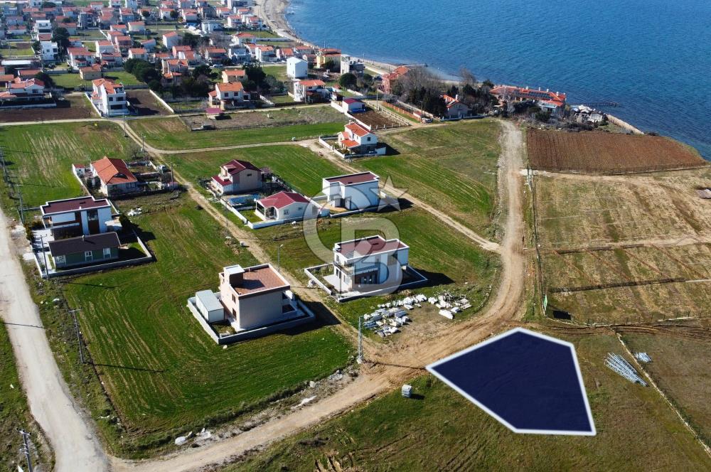 Çanakkale'de Önü Kapanmaz Deniz Manzaralı 511m² Villa Arsası