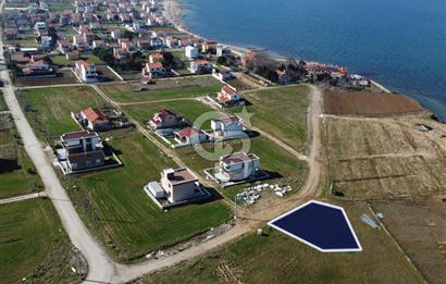 Çanakkale'de Önü Kapanmaz Deniz Manzaralı 511m² Villa Arsası
