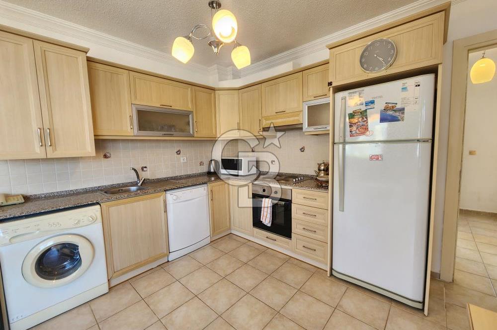 YALIKAVAK GERİŞ SOSYAL TESİSLİ SİTEDE DENİZ MANZARALI DAİRE