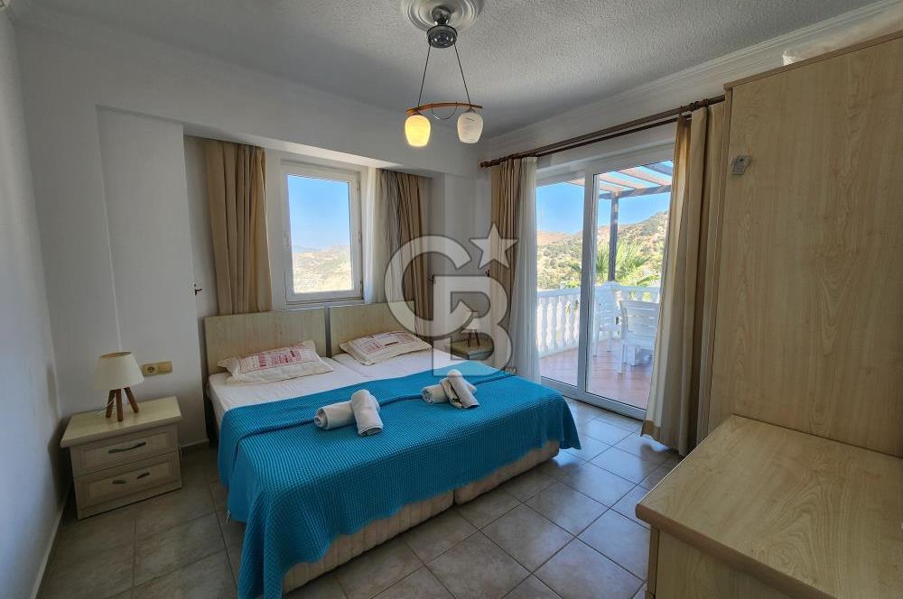 YALIKAVAK GERİŞ SOSYAL TESİSLİ SİTEDE DENİZ MANZARALI DAİRE