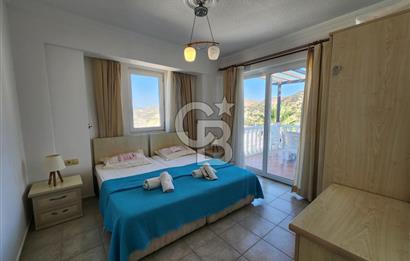 YALIKAVAK GERİŞ SOSYAL TESİSLİ SİTEDE DENİZ MANZARALI DAİRE