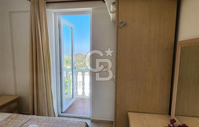 YALIKAVAK GERİŞ SOSYAL TESİSLİ SİTEDE DENİZ MANZARALI DAİRE