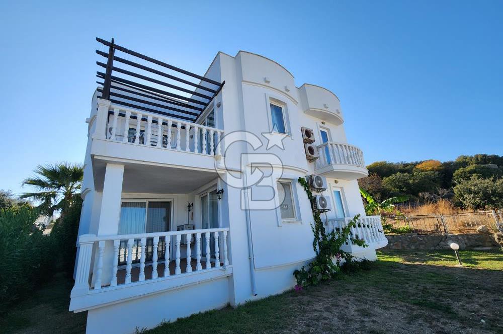 YALIKAVAK GERİŞ SOSYAL TESİSLİ SİTEDE DENİZ MANZARALI DAİRE