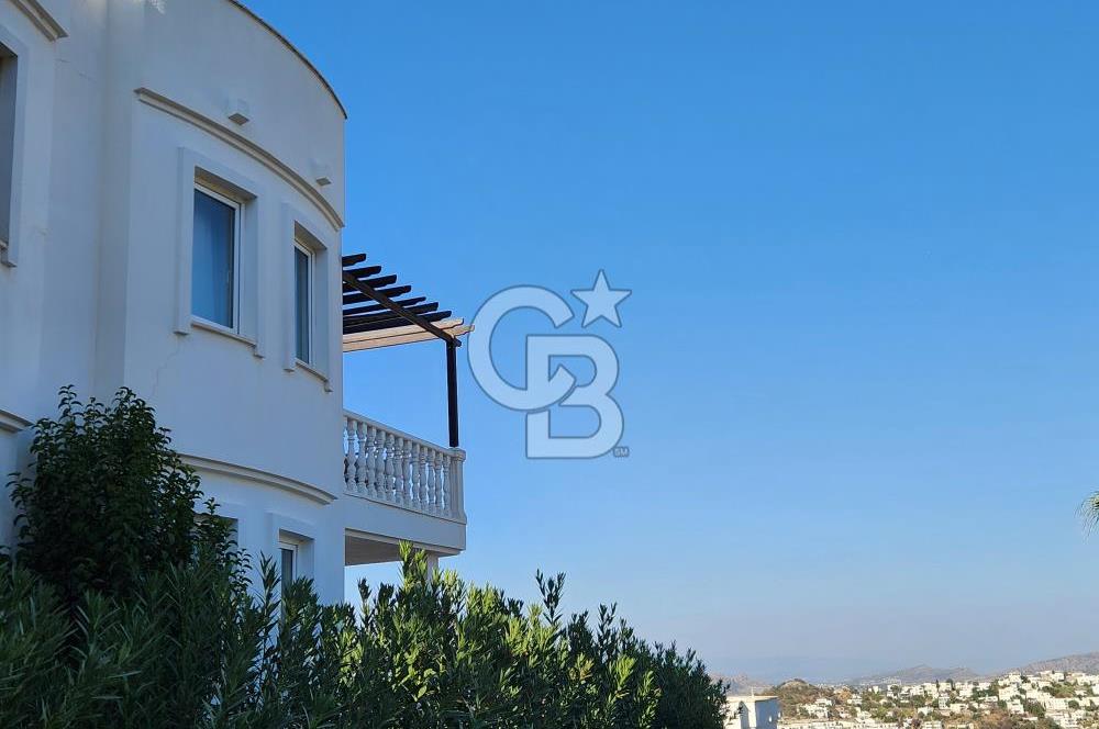 YALIKAVAK GERİŞ SOSYAL TESİSLİ SİTEDE DENİZ MANZARALI DAİRE