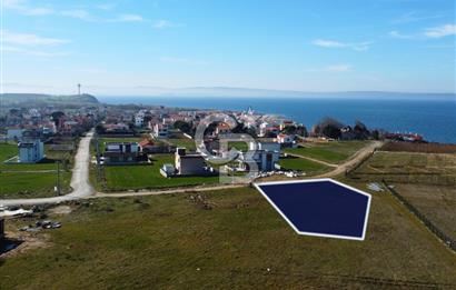 Çanakkale'de Önü Kapanmaz Deniz Manzaralı 511m² Villa Arsası