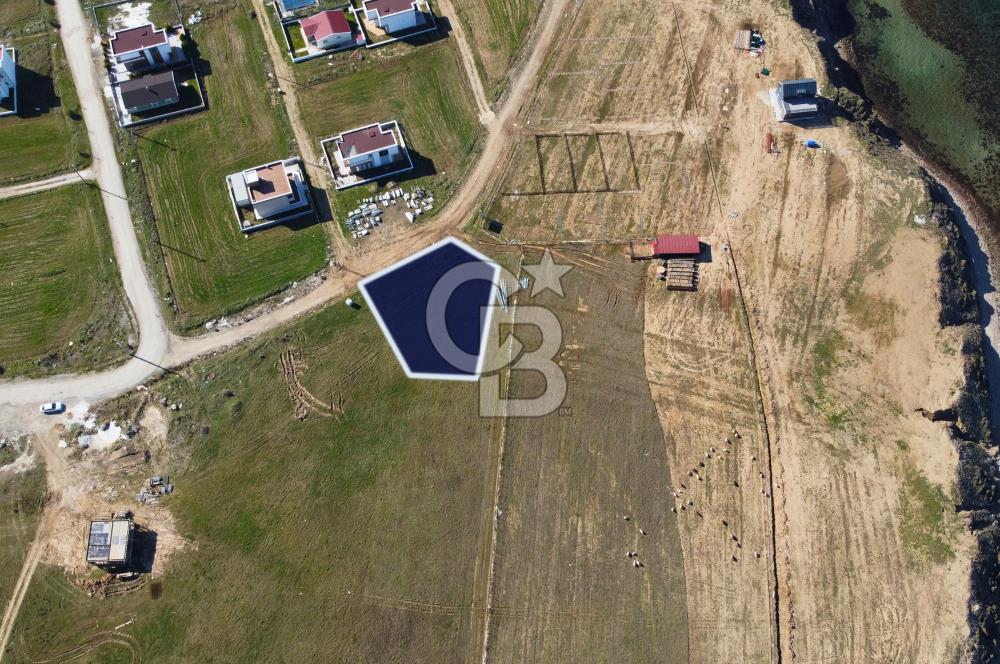 Çanakkale'de Önü Kapanmaz Deniz Manzaralı 511m² Villa Arsası