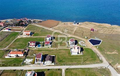 Çanakkale'de Önü Kapanmaz Deniz Manzaralı 511m² Villa Arsası