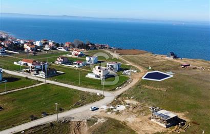 Çanakkale'de Önü Kapanmaz Deniz Manzaralı 511m² Villa Arsası