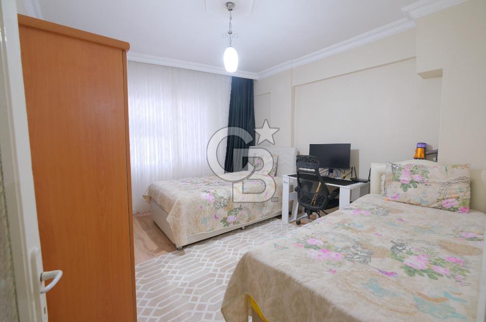 MENEMEN STADYUM CADDESİNDE SATILIK 3+1 ARA KAT DAİRE