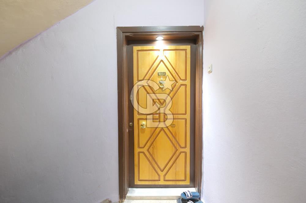 MENEMEN STADYUM CADDESİNDE SATILIK 3+1 ARA KAT DAİRE