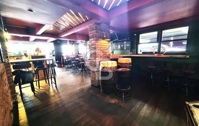 BOSTANLI'NIN KALBİNDE CADDE ÜZERİ SATILIK DÜKKAN....