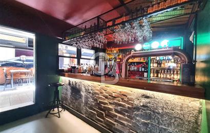 BOSTANLI'NIN KALBİNDE CADDE ÜZERİ SATILIK DÜKKAN....