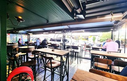 BOSTANLI'NIN KALBİNDE CADDE ÜZERİ SATILIK DÜKKAN....