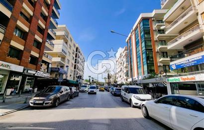 BOSTANLI'NIN KALBİNDE CADDE ÜZERİ SATILIK DÜKKAN....