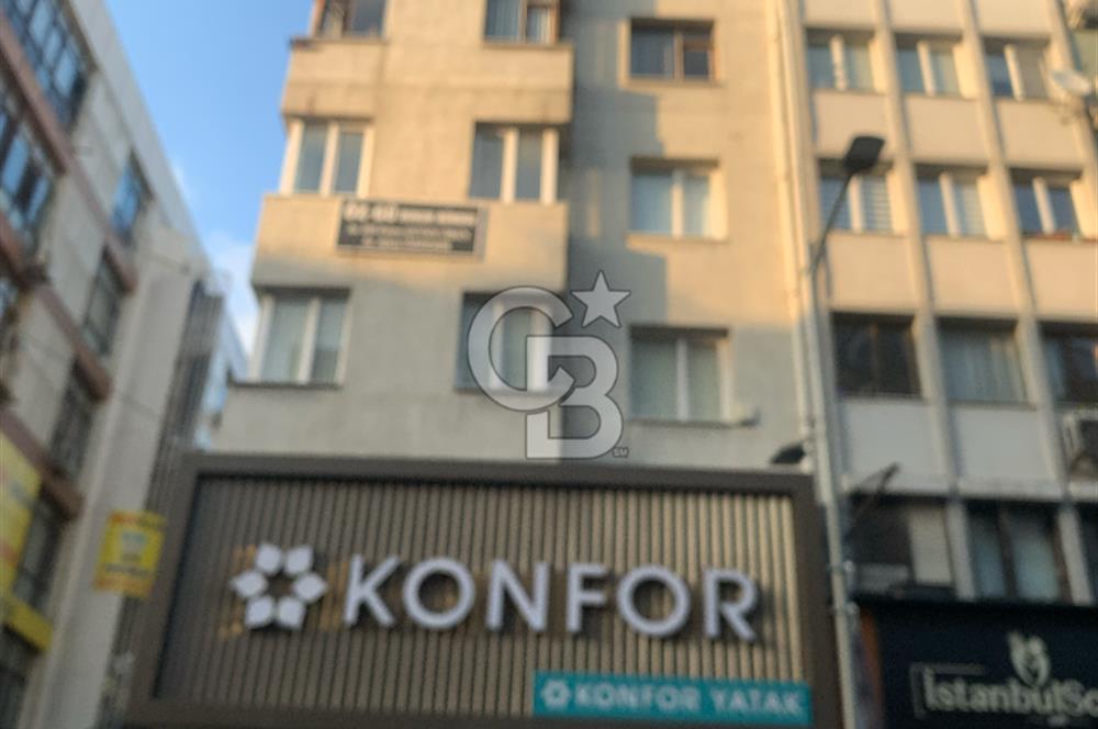 Bakırköyde İş Hanı