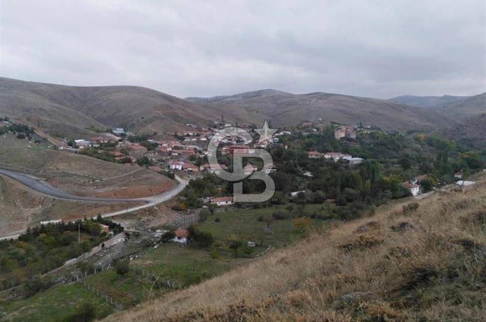 GÖLBAŞI YAYLABAĞ'DA ANA YOLA CEPHELİ SATILIK 349M2 SATILIK ARSA