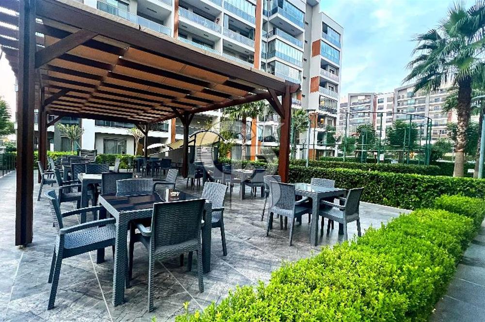 Ataşehir Modern 3’te 1+1 Eşyalı Satılık Daire