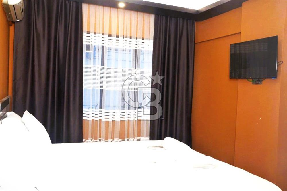 KUŞADASI KADINLAR DENİZİN'DE DENİZE 70 MT MESAFEDE SATILIK OTEL