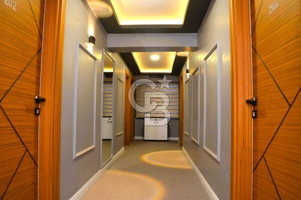 KUŞADASI KADINLAR DENİZİN'DE DENİZE 70 MT MESAFEDE SATILIK OTEL