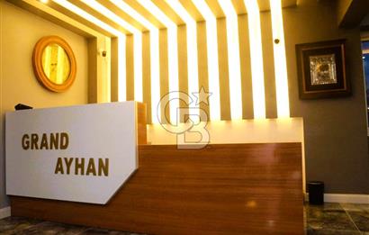 KUŞADASI KADINLAR DENİZİN'DE DENİZE 70 MT MESAFEDE SATILIK OTEL