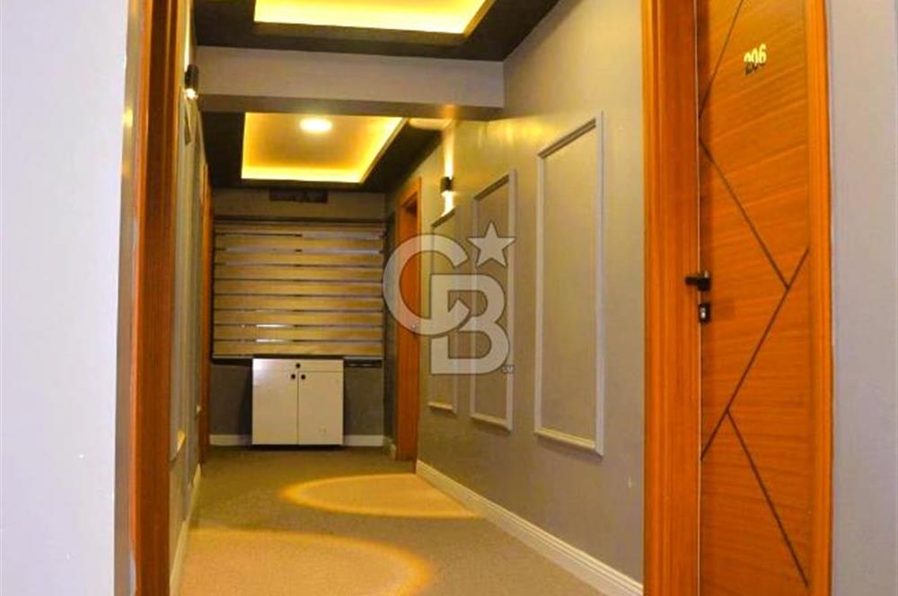 KUŞADASI KADINLAR DENİZİN'DE DENİZE 70 MT MESAFEDE SATILIK OTEL