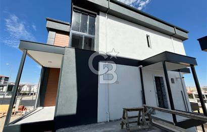BAĞLICA ALSANCAK ARASINDA 7+2 SATILIK FULL YAPILI LÜX VİLLA