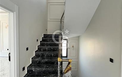 BAĞLICA ALSANCAK ARASINDA 7+2 SATILIK FULL YAPILI LÜX VİLLA