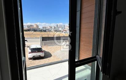 BAĞLICA ALSANCAK ARASINDA 7+2 SATILIK FULL YAPILI LÜX VİLLA