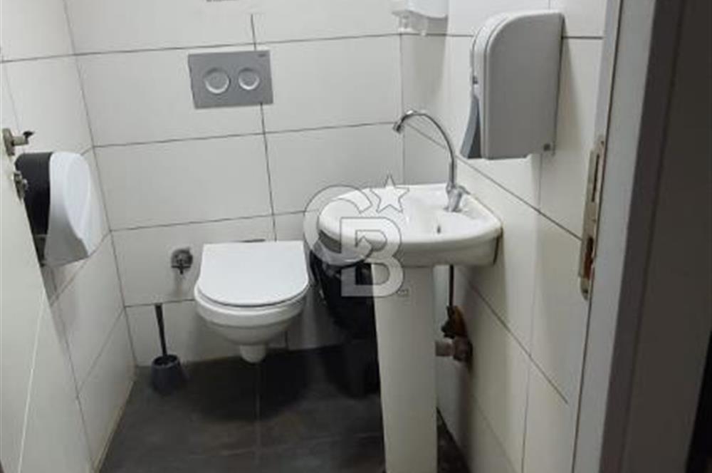 CB CITY'DEN ATATÜRK CADDESİNDE DEVREN KİRALIK İŞYERİ