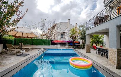 İzmir Güzelbahçe Kahramandere,Satılık Müstakil Havuzlu Villa