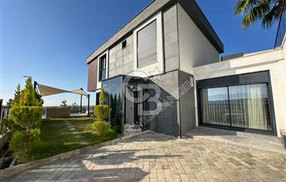 KUŞADASI  SOĞUCAK YOLA YAKIN FULL DENİZ MANZARLI VİLLA