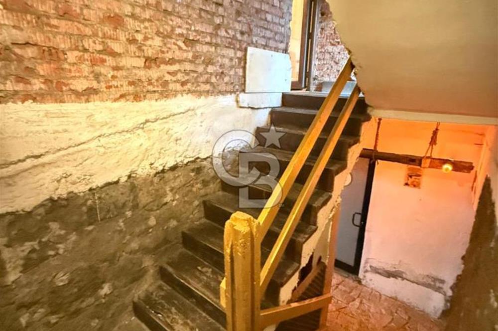 HER KONSEPTE UYGUN MÜKKEMEL KONUMLU DEVREN SATILIK KAFE