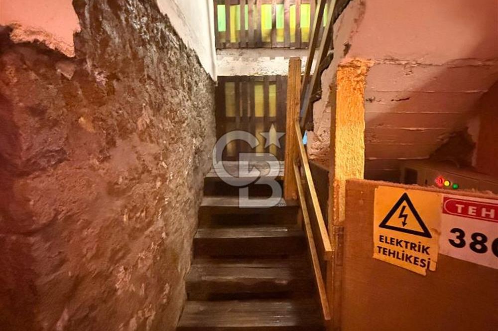 HER KONSEPTE UYGUN MÜKKEMEL KONUMLU DEVREN SATILIK KAFE